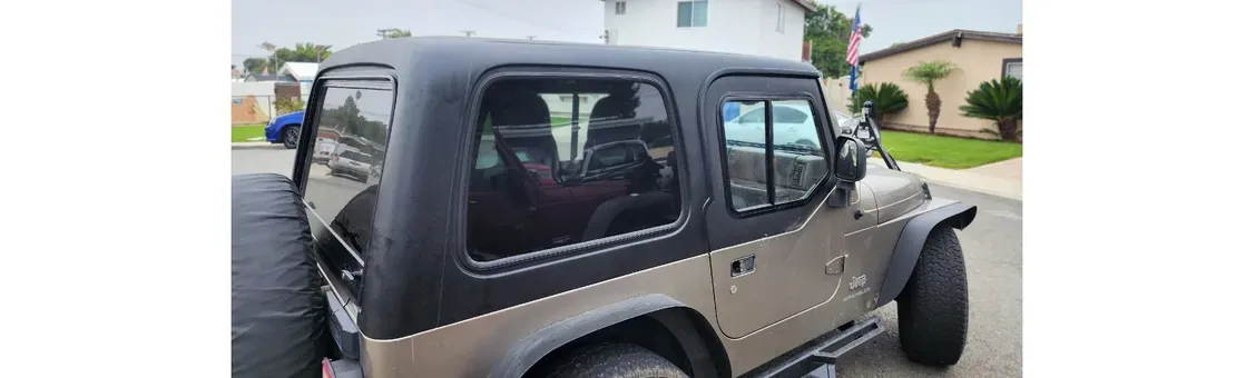 Jeep Wrangler TJ hard top with half doors combo
